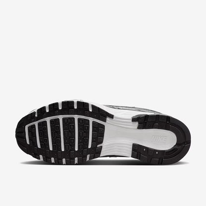 Nike P6000 Argenté