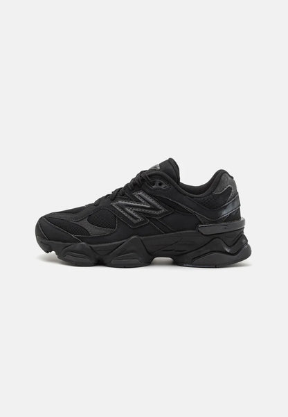 New Balance 9060 Full Noir