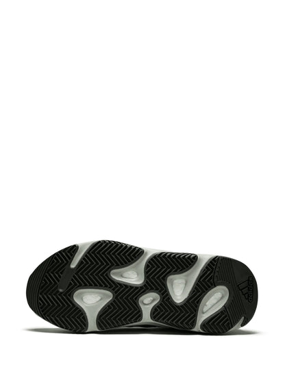 Yeezy Boost 700 Salt