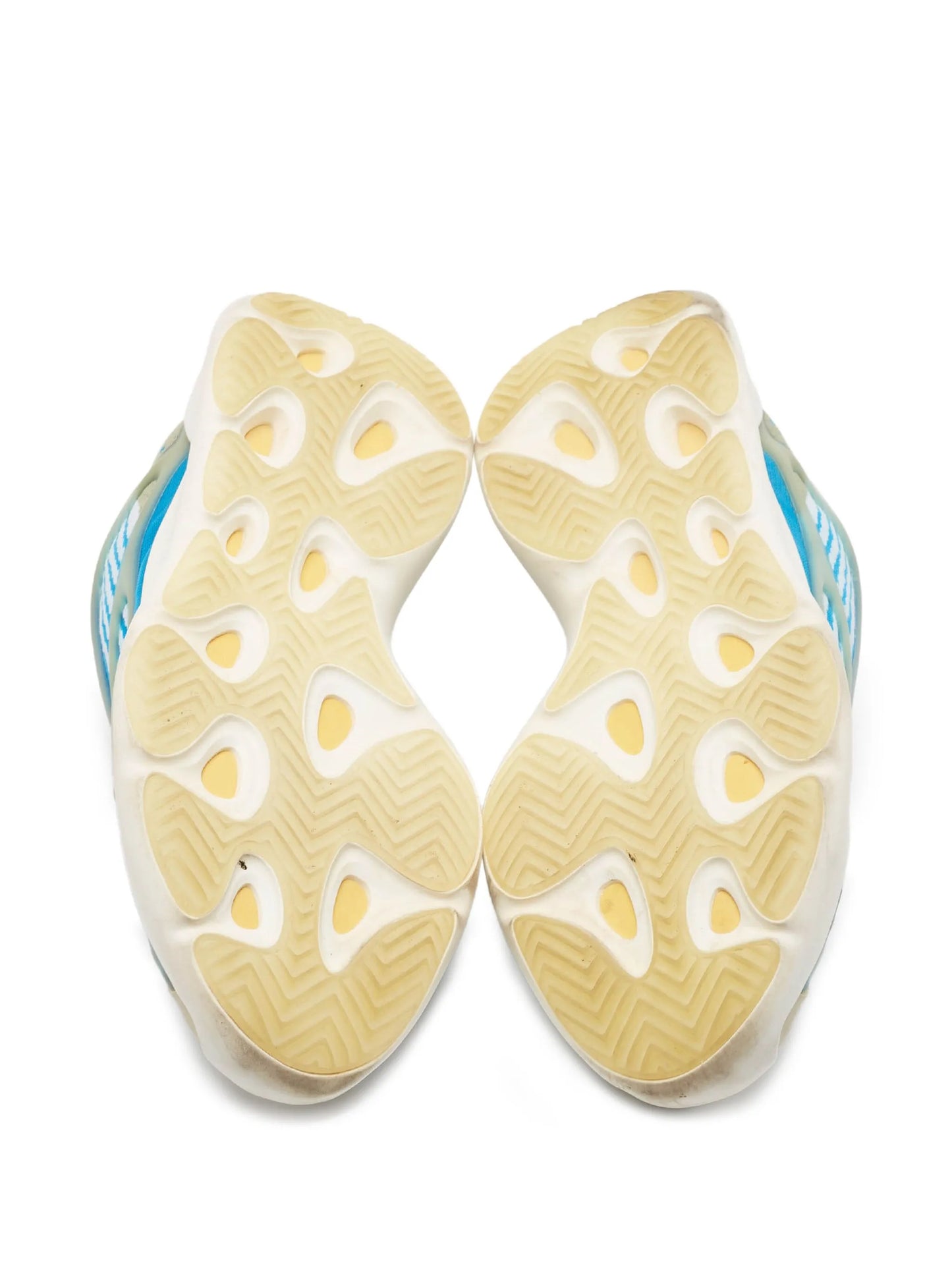 Yeezy Boost 700 Bleu