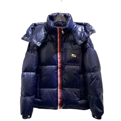 Doudoune Moncler courte à capuche Montbeliard