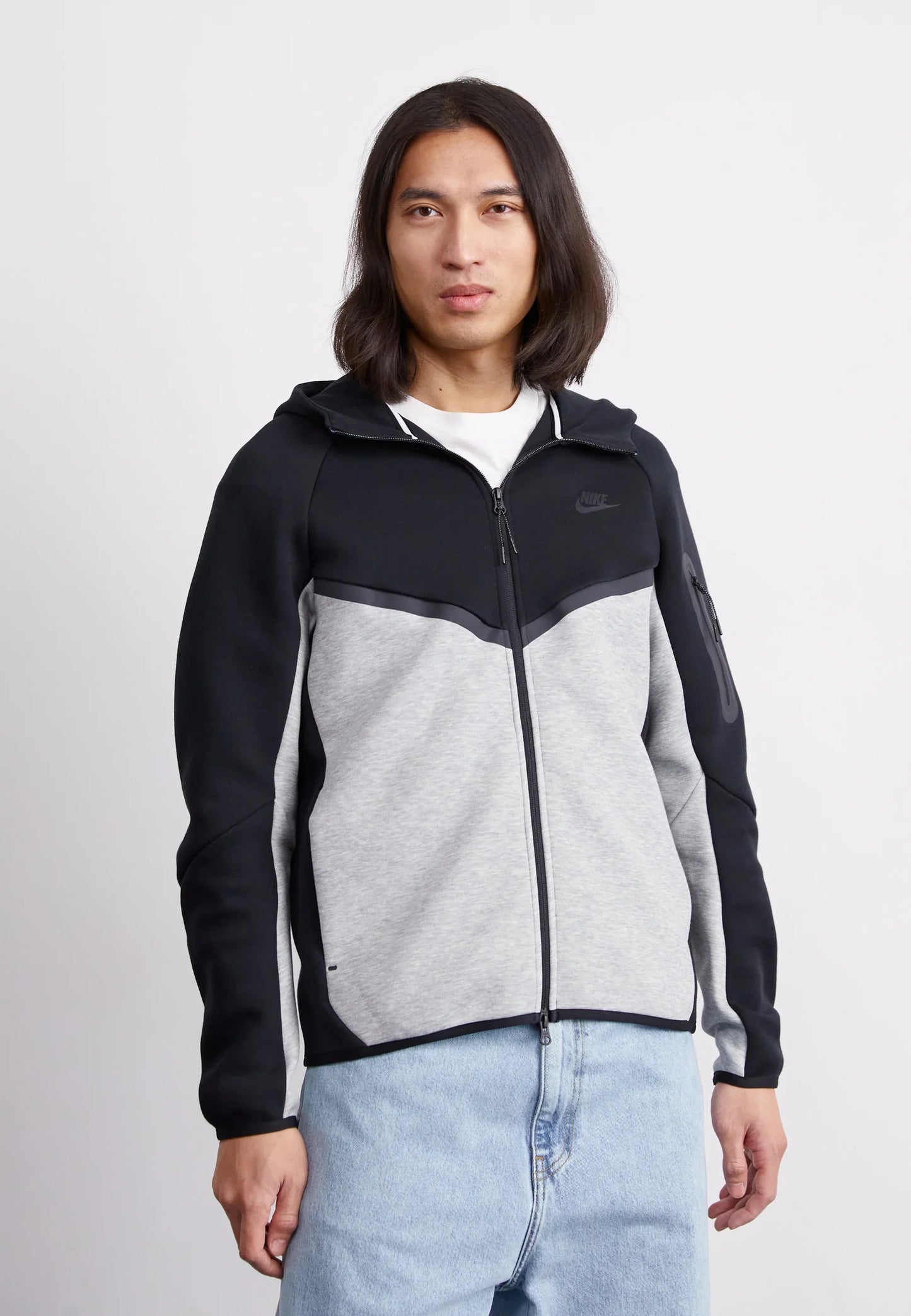 Nike Tech Fleece Zippé Noir Et Gris